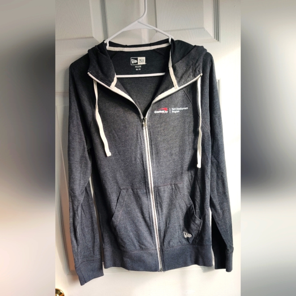Gray Light Weight Zip-Up Hooded New Era Jacket Women's Size XS